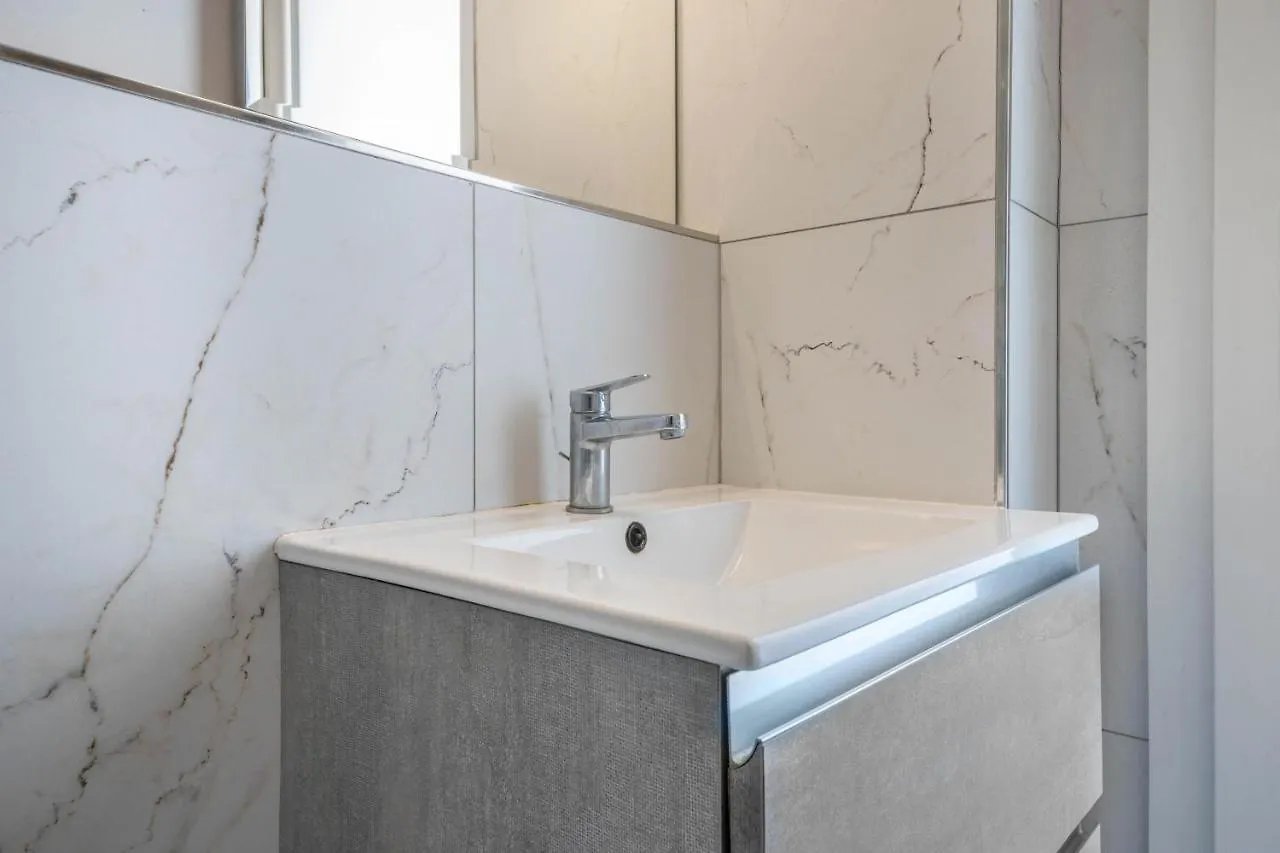 Planet Suite 404 Bibione 0*,